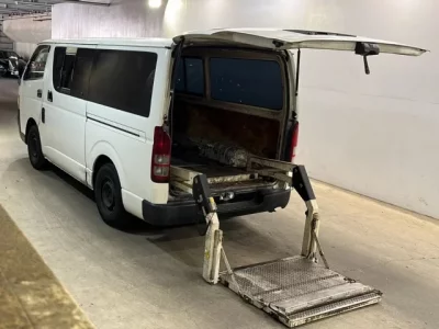 Toyota REGIUS ACE VAN