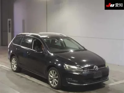 Volkswagen GOLF VARIANT