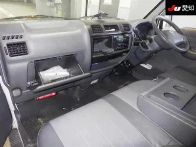Mazda BONGO VAN