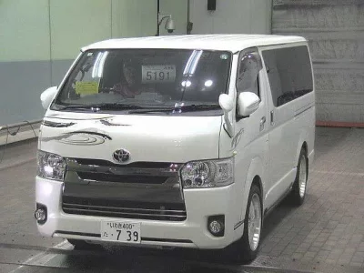Toyota HIACE VAN