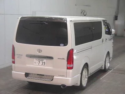 Toyota HIACE VAN