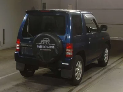 Mitsubishi PAJERO MINI