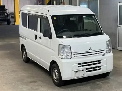 Mitsubishi MINICAB VAN