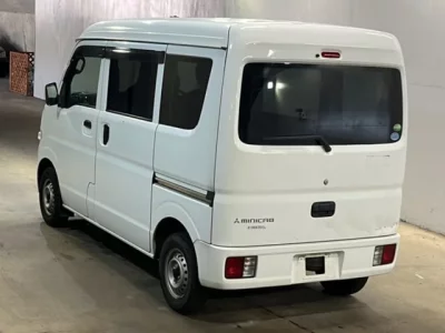 Mitsubishi MINICAB VAN