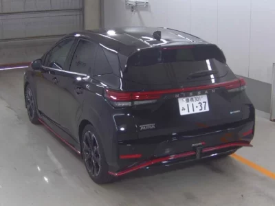 Nissan AURA