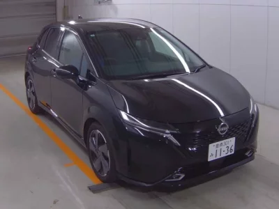 Nissan AURA