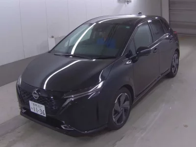 Nissan AURA