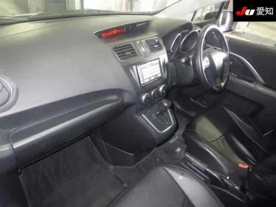 Nissan LAFESTA