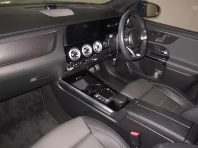 Mercedes-Benz GLA CLASS