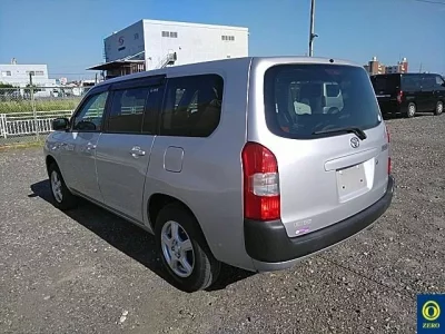 Toyota SUCCEED