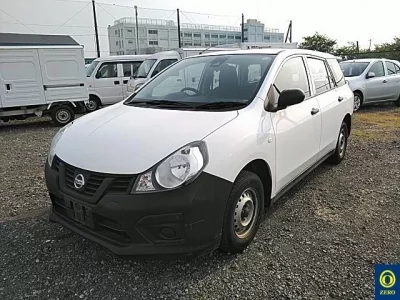 Nissan AD