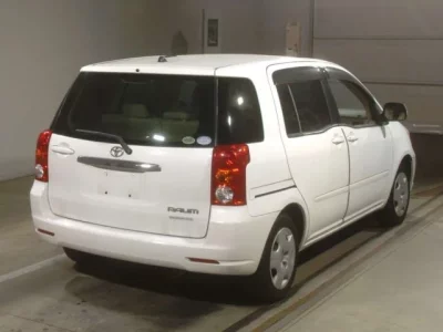 Toyota RAUM