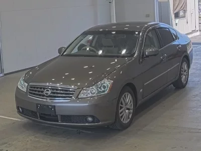 Nissan FUGA