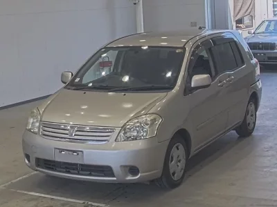Toyota RAUM