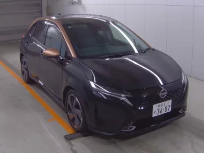 Nissan AURA
