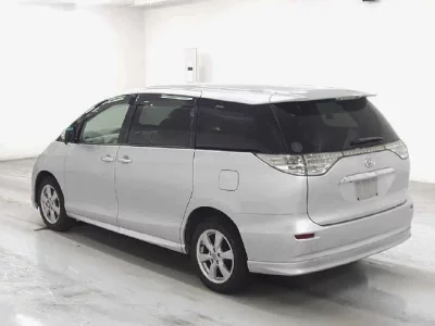 Toyota ESTIMA HYBRID