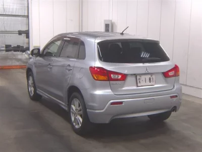 Mitsubishi RVR