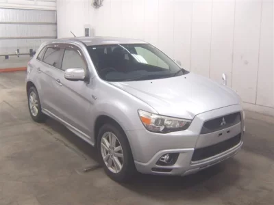 Mitsubishi RVR