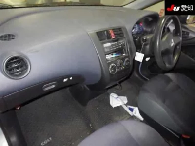 Mitsubishi COLT PLUS