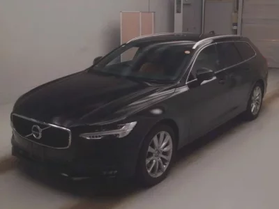 Volvo V90