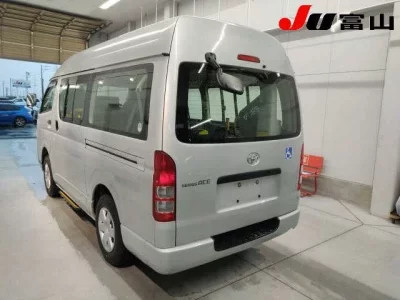 Toyota REGIUS ACE VAN