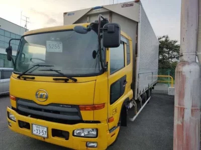 Nissan CONDOR