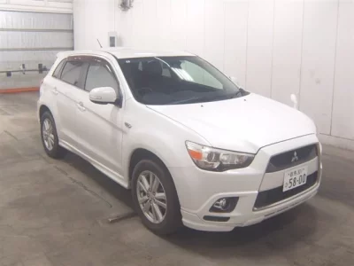 Mitsubishi RVR