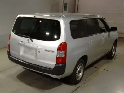 Toyota SUCCEED
