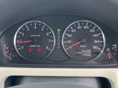 Mazda VERISA