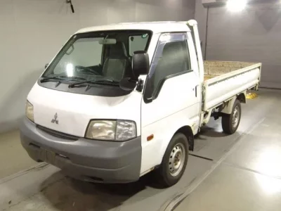 Mitsubishi DELICA TRUCK