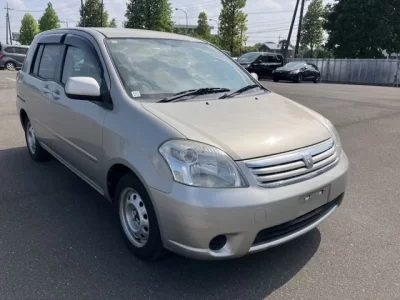 Toyota RAUM