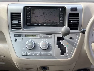 Toyota RAUM