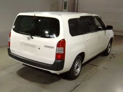 Toyota SUCCEED