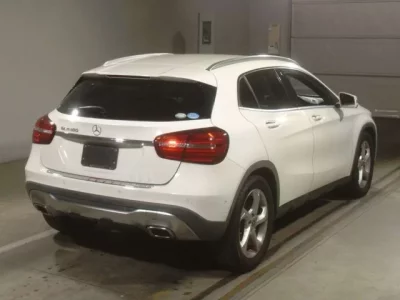Mercedes-Benz GLA CLASS