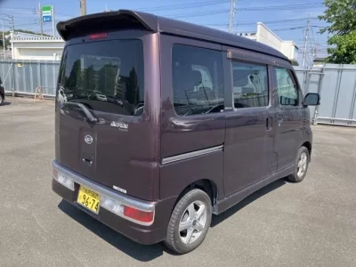 Daihatsu Atrai Wagon