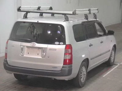 Toyota SUCCEED