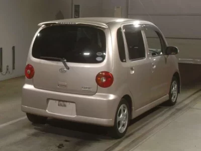 Daihatsu MOVE LATTE