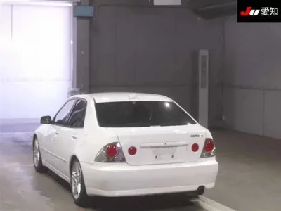 Toyota ALTEZZA