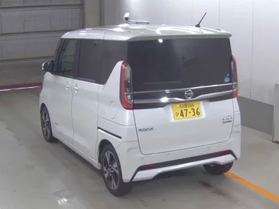 Nissan ROOX
