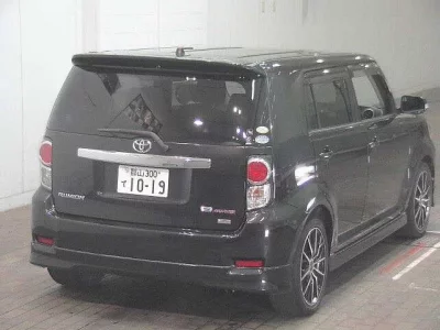 Toyota COROLLA RUMION