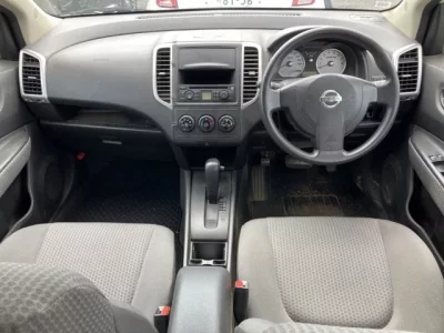 Nissan WINGROAD