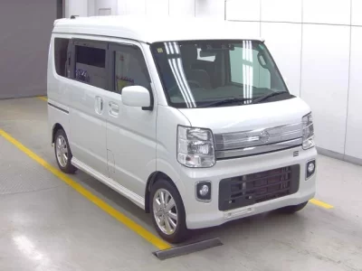 Nissan CLIPPER RIO