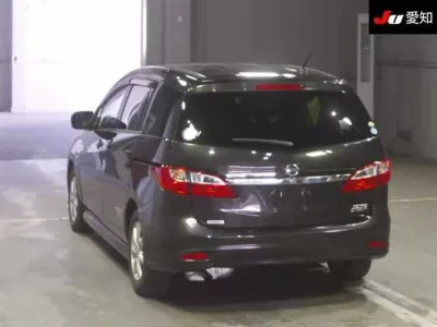Nissan LAFESTA