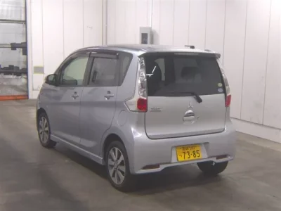 Mitsubishi EK CUSTOM