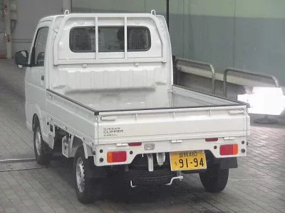 Nissan CLIPPER TRUCK