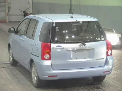 Toyota RAUM