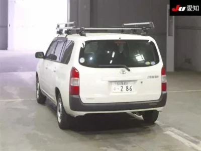 Toyota SUCCEED