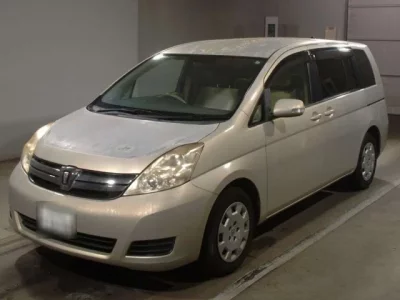 Toyota ISIS