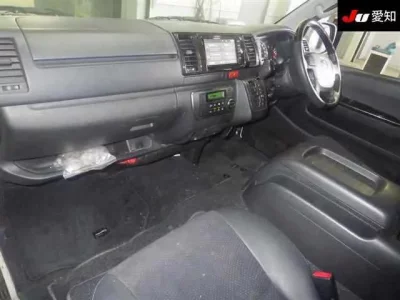 Toyota REGIUS ACE VAN