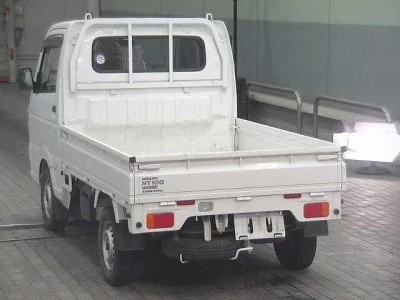Nissan CLIPPER TRUCK
